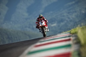 开云真人体育娱乐-世界杯激情夜：激情燃烧，精彩纷纷！，世界调节模式激情世界杯